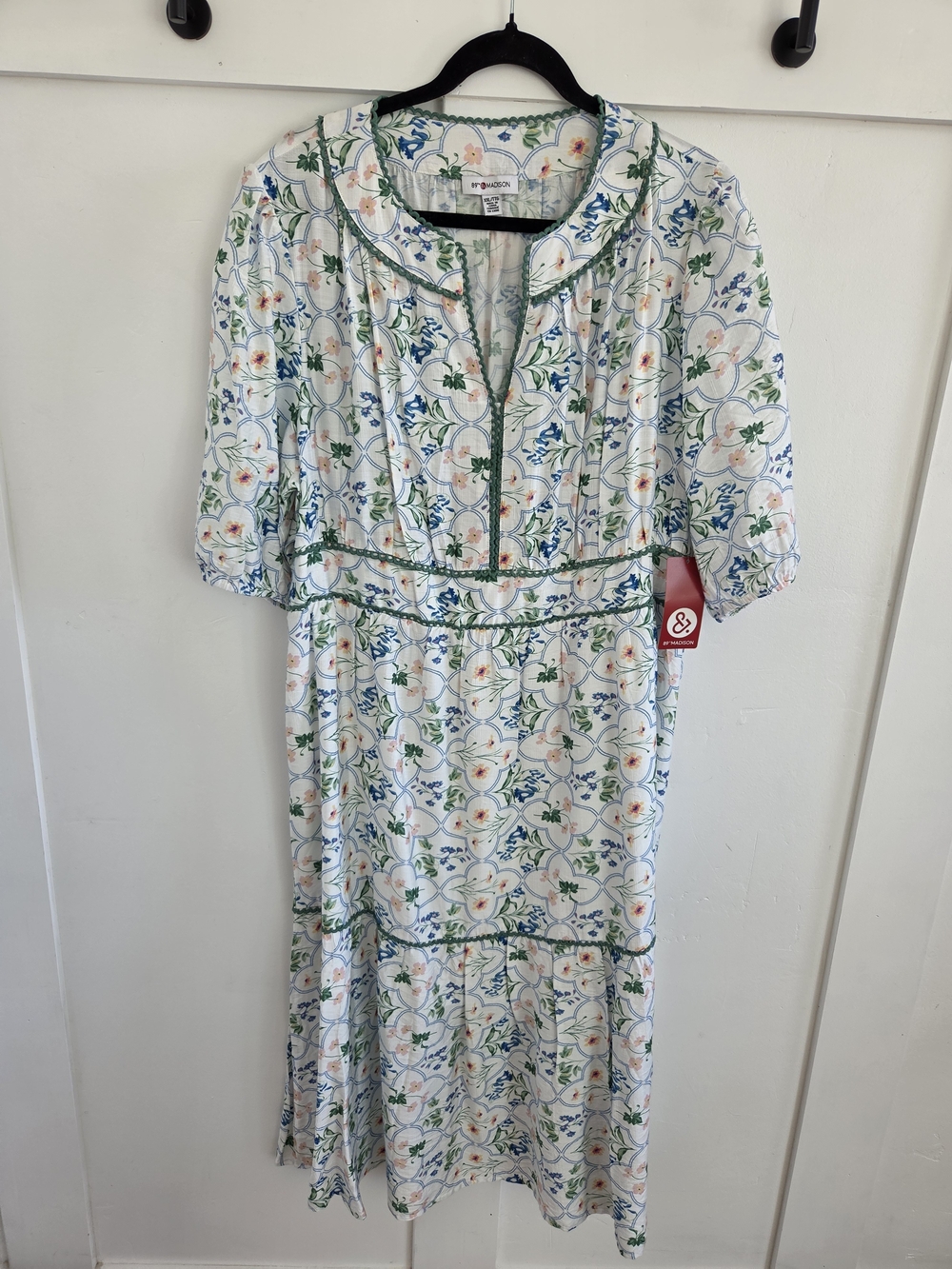 89th & Madison Ivory Midi Dress with Blue & Green Floral Print